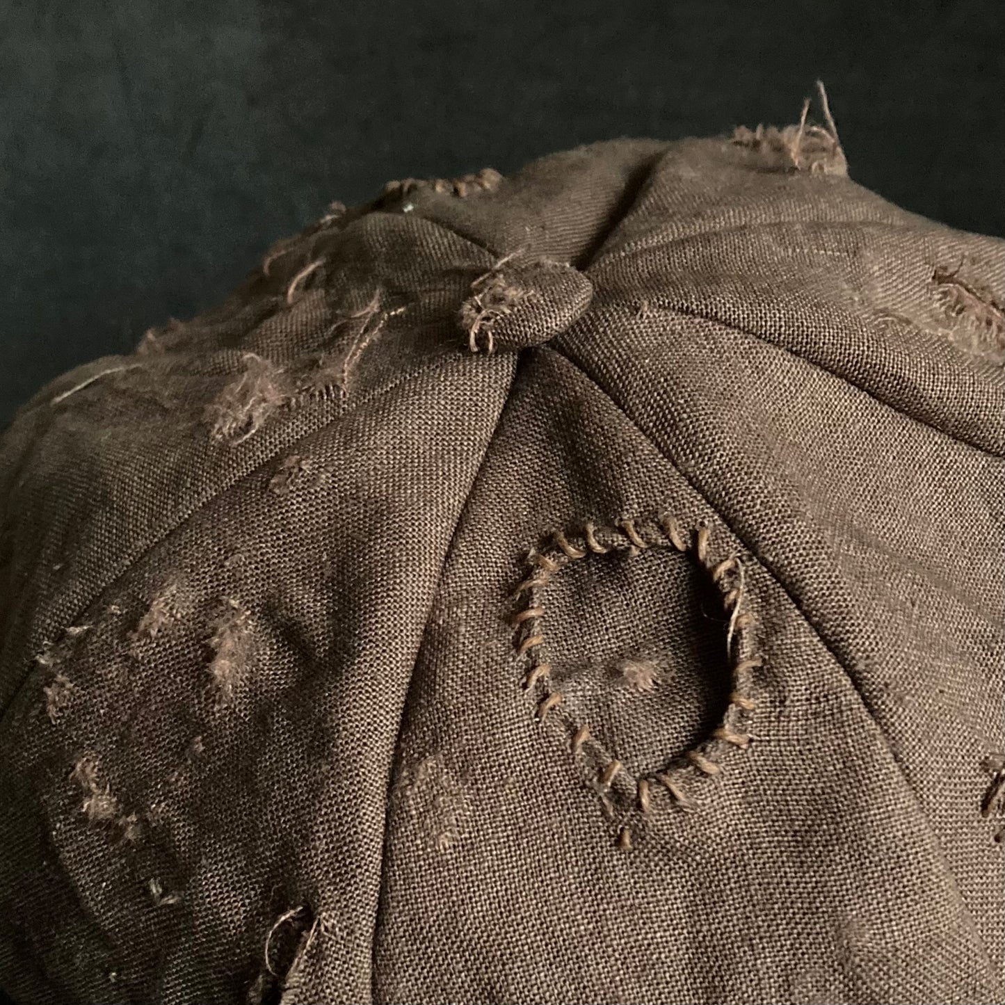 Brown linen damage  casquette(brim core)