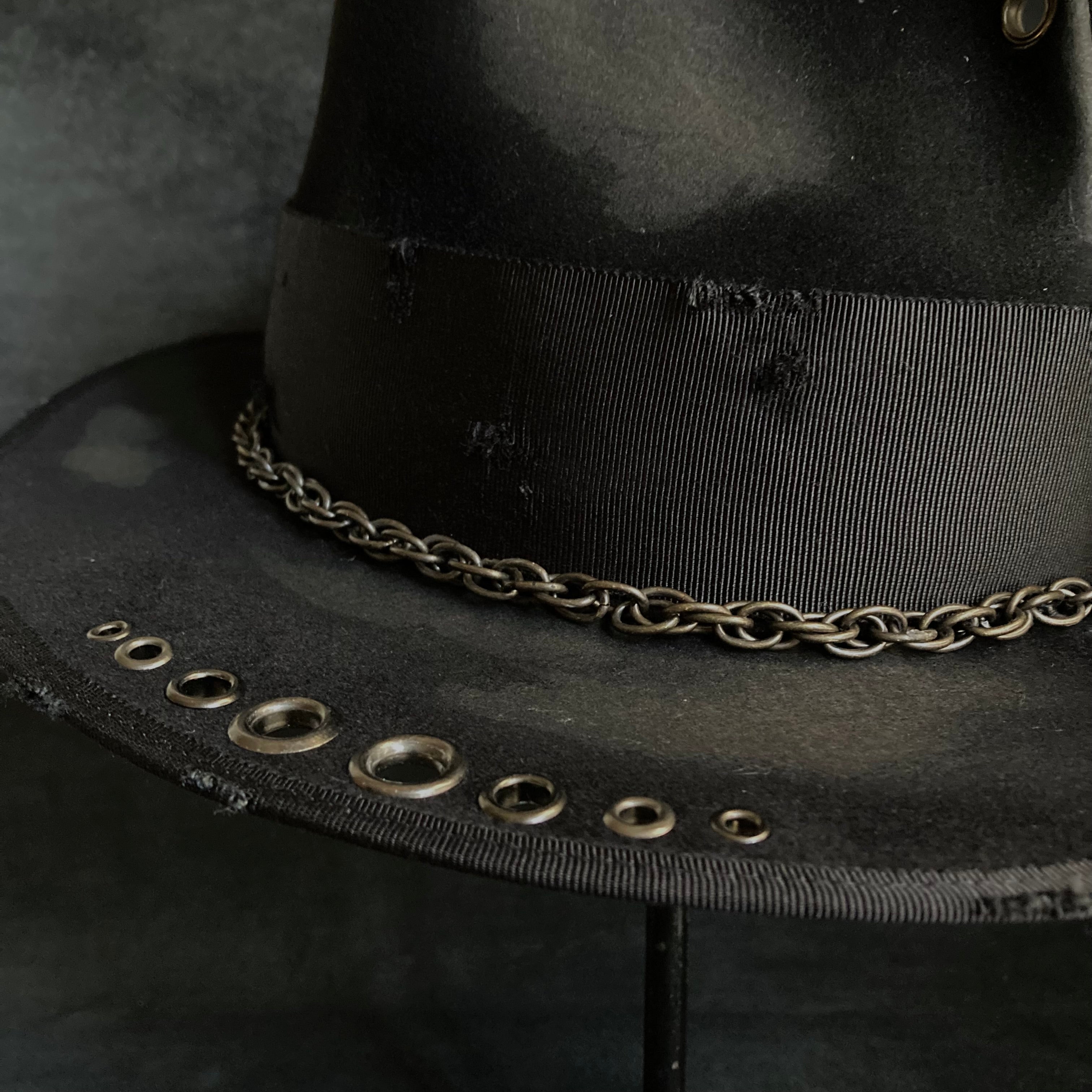 Rebellion eyelet fedora hat – triangles hat
