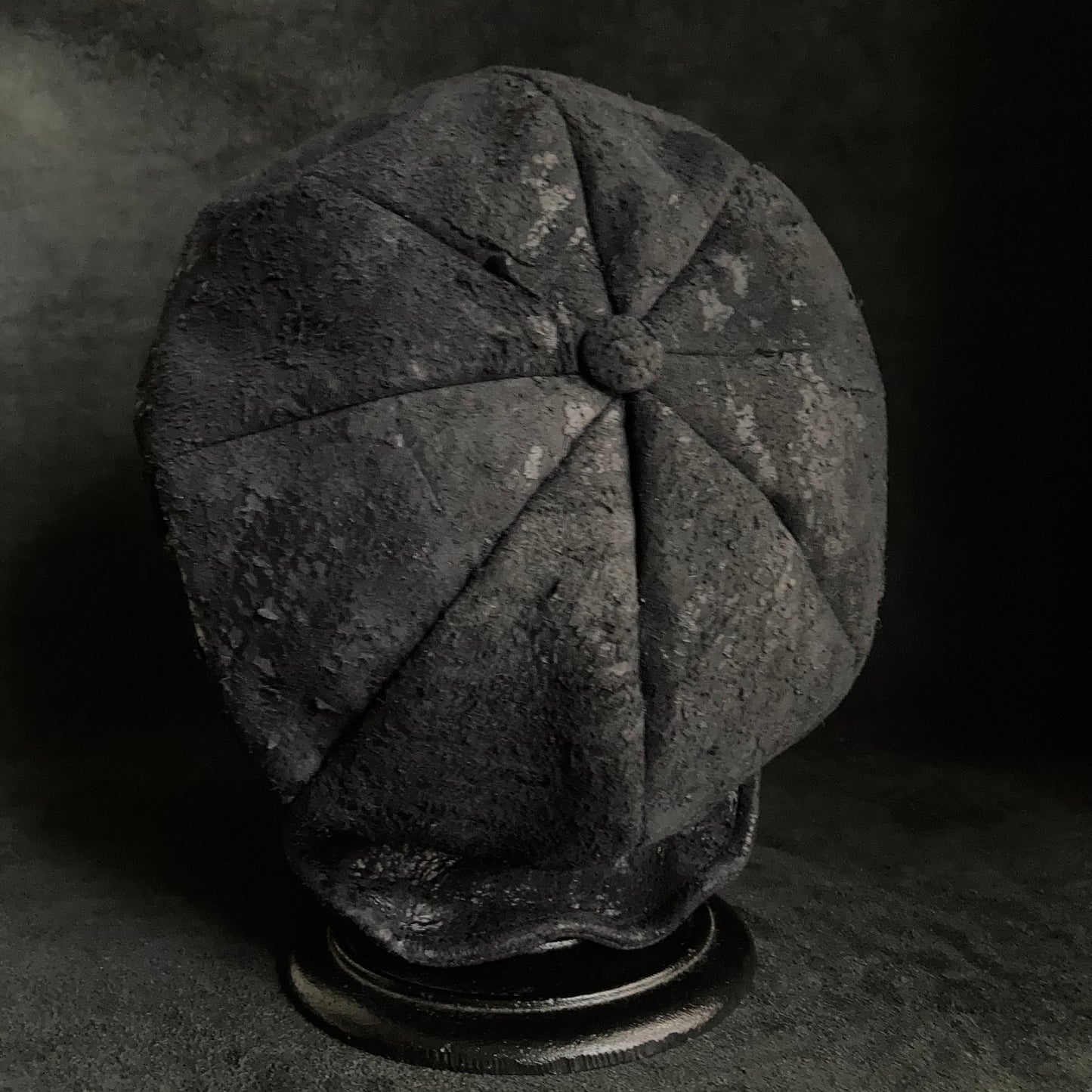 Scrape black leather casquette