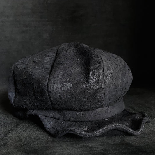 Scrape black leather casquette