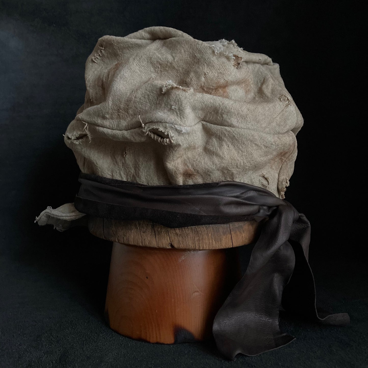 Damage sand ramie martial turn cap