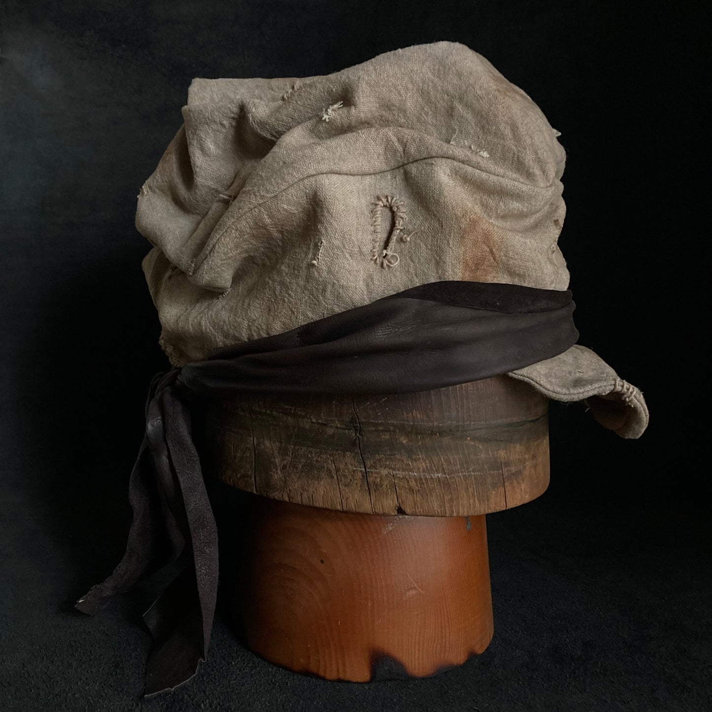 Damage sand ramie martial turn cap