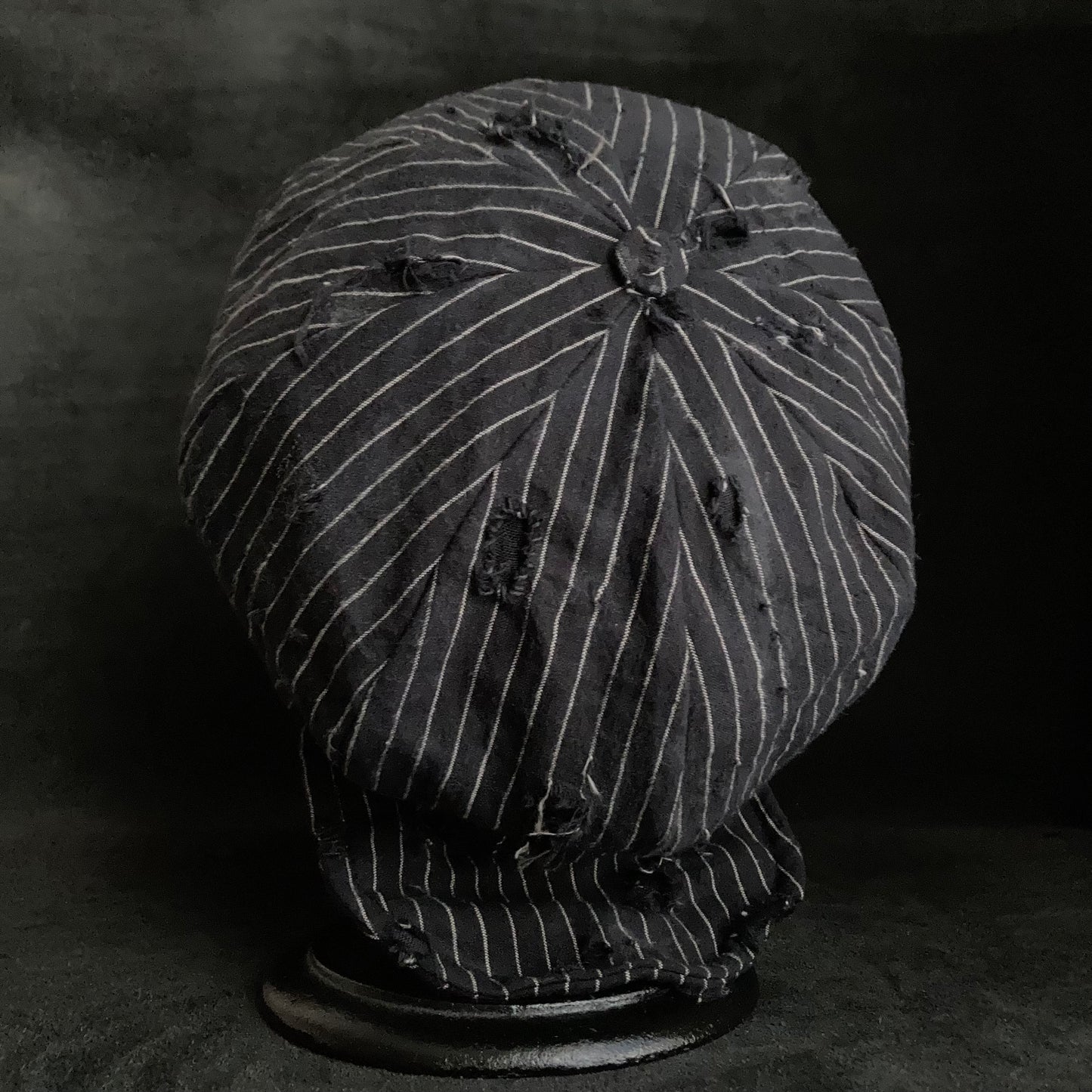 Yarn-dyed stripe damage casquette