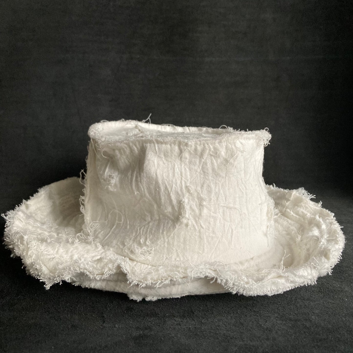 Wrinkled cotton linen white bucket hat