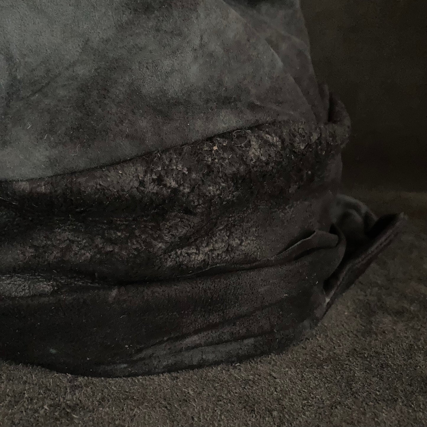 Lake black leather martial turn cap