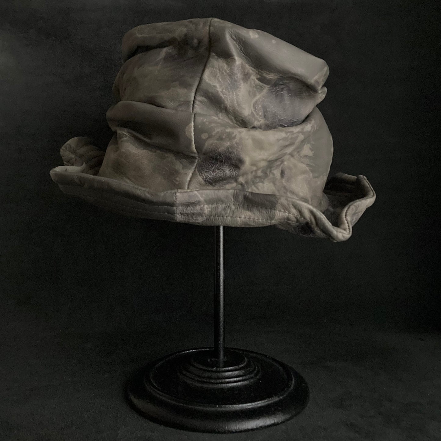 Crack gray leather turn bucket hat
