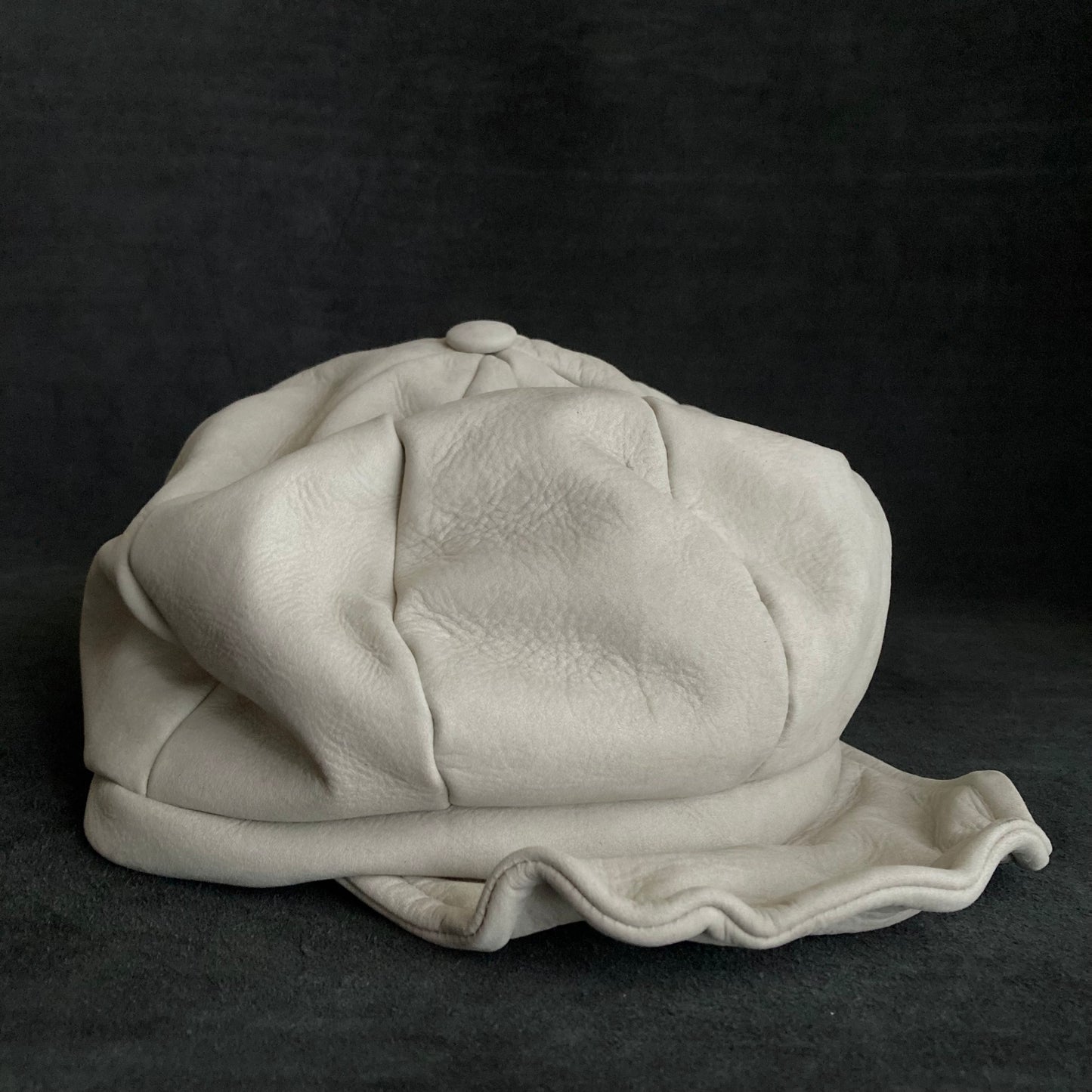 Cloudy white gray leather casquette