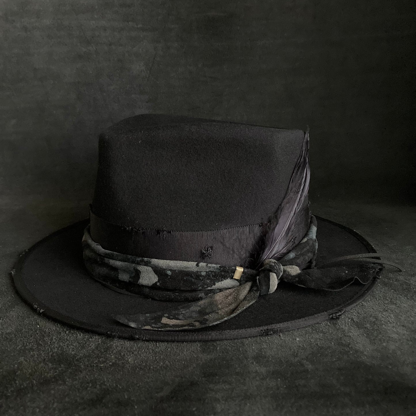 Muddy leather black fedora hat