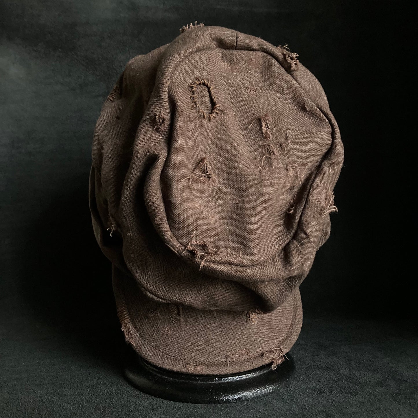 Brown linen damage martial turn cap (brim core)