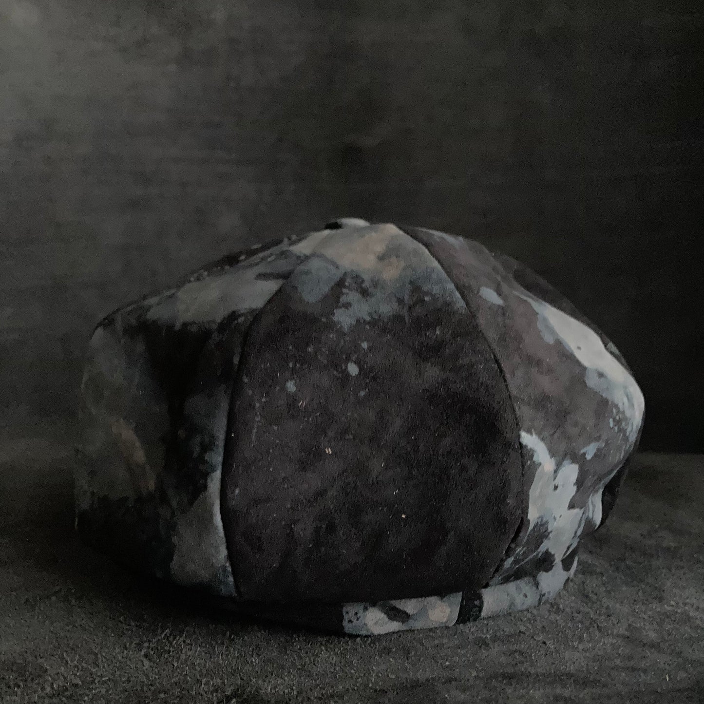 Stagnant change leather casquette