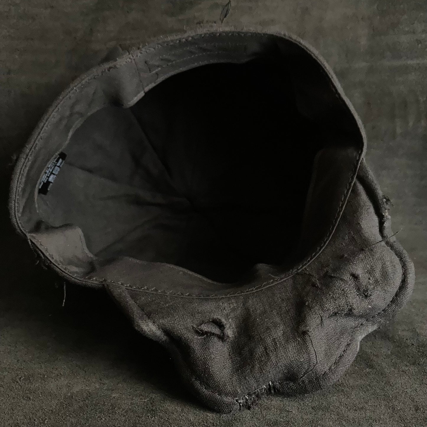 Black linen damage  casquette