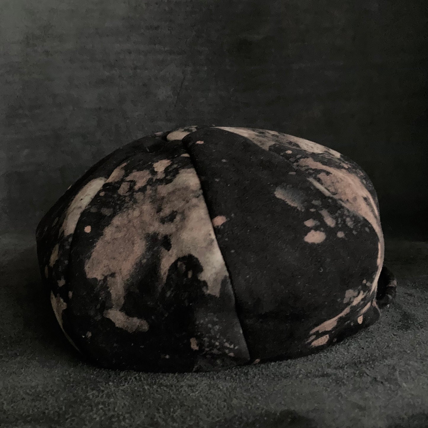 Horizon black leather casquette