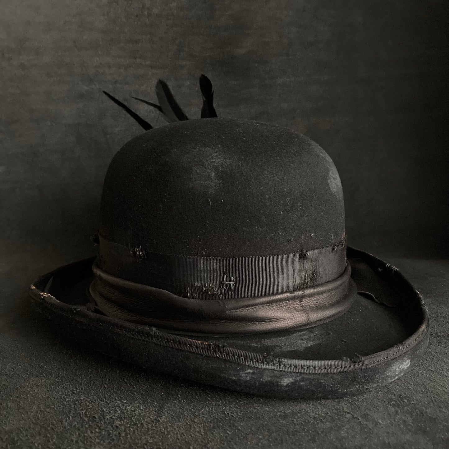 Dirt duel bowler hat