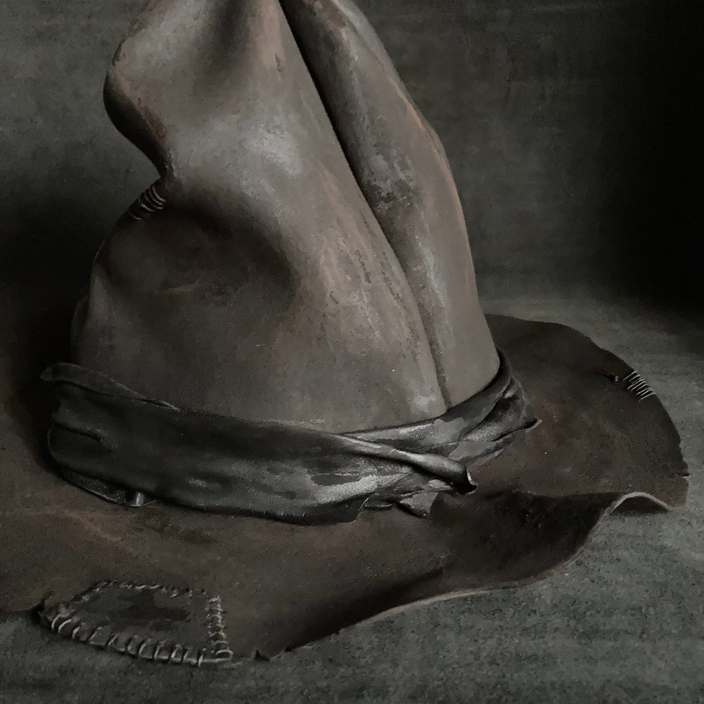 Three-cornered face hat