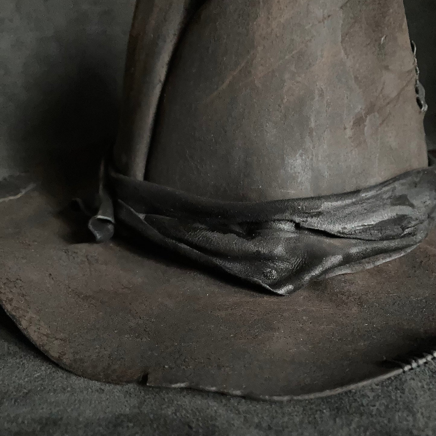 Three-cornered face hat