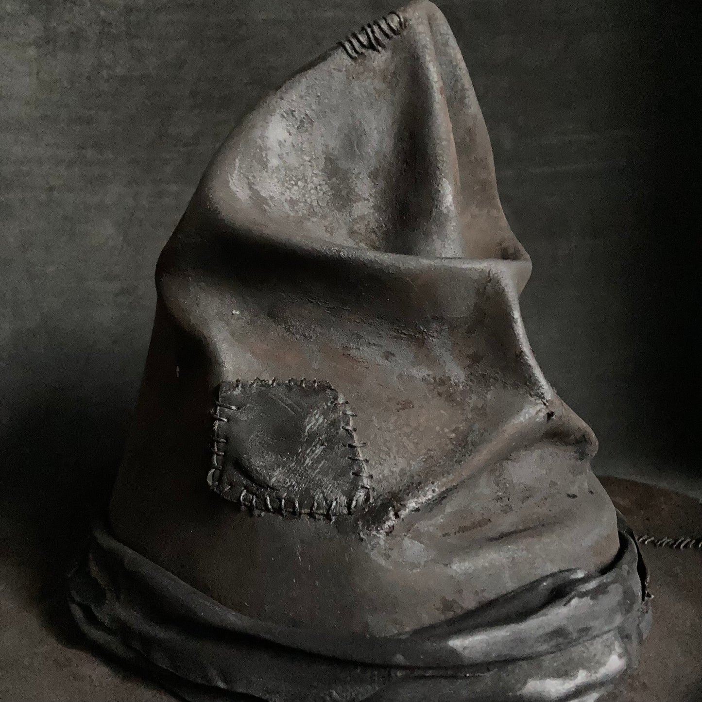 Three-cornered face hat