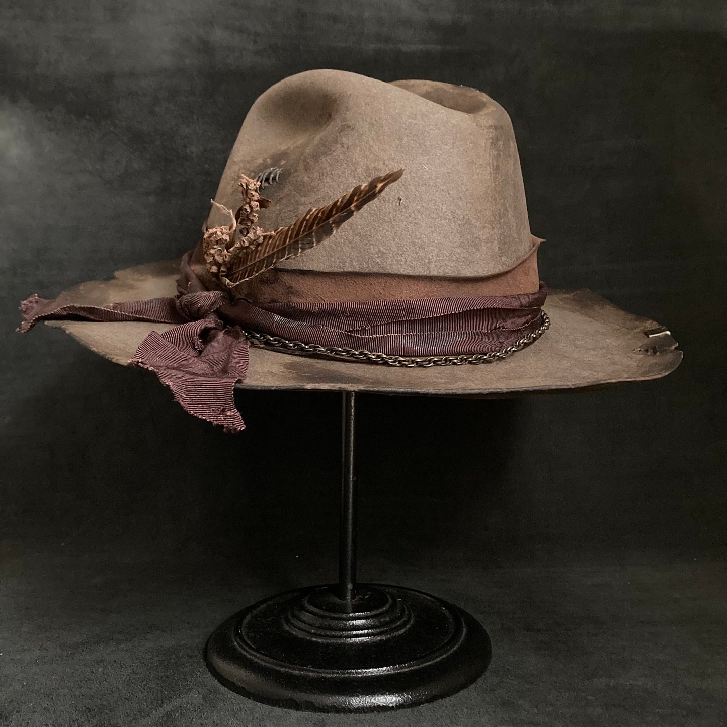 Old bitter brown western hat