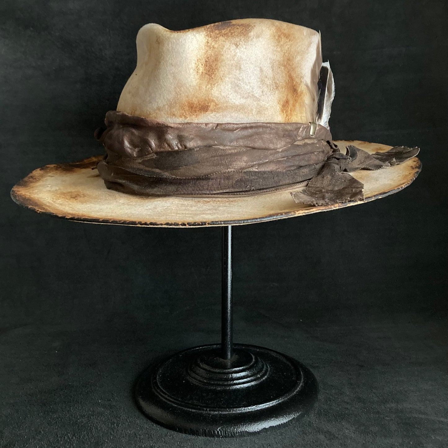 Scorch one fedora hat