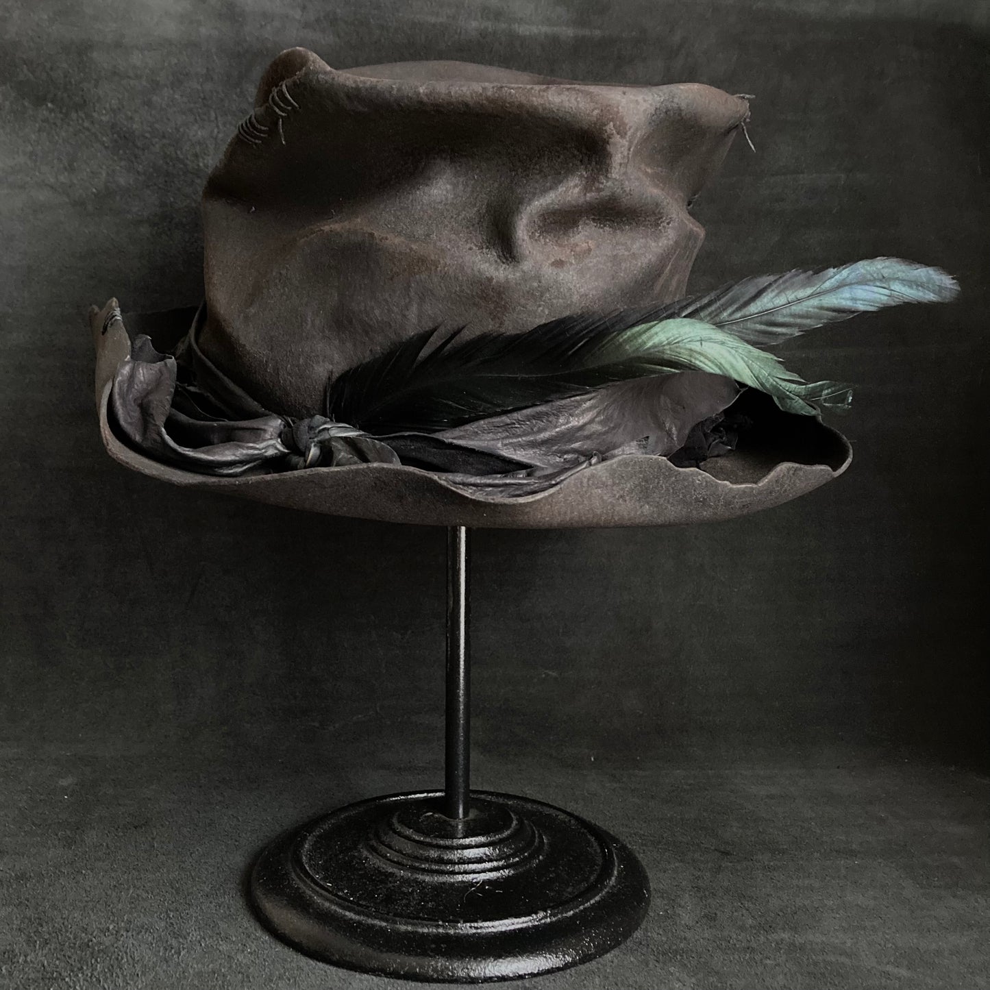 Charcoal crow crash silk hat