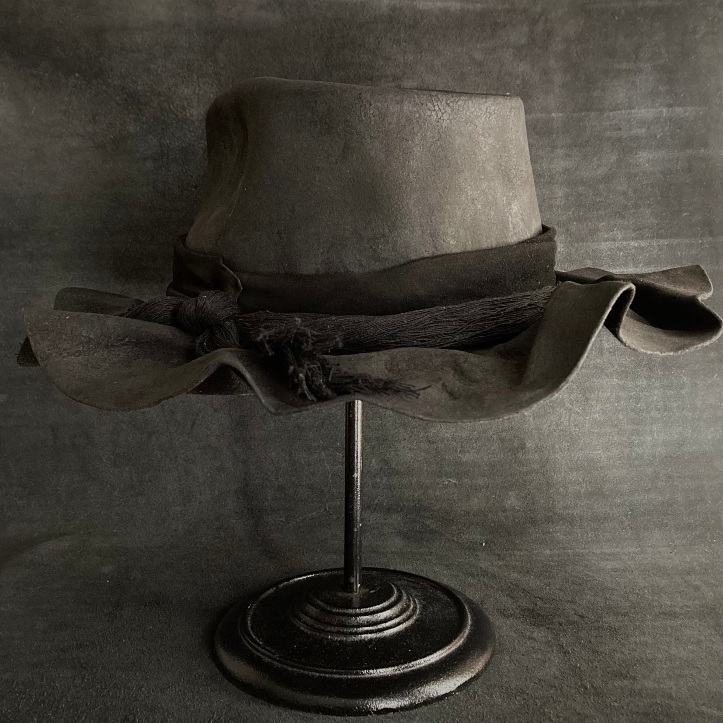 Charcoal wrinkle brim fedora hat