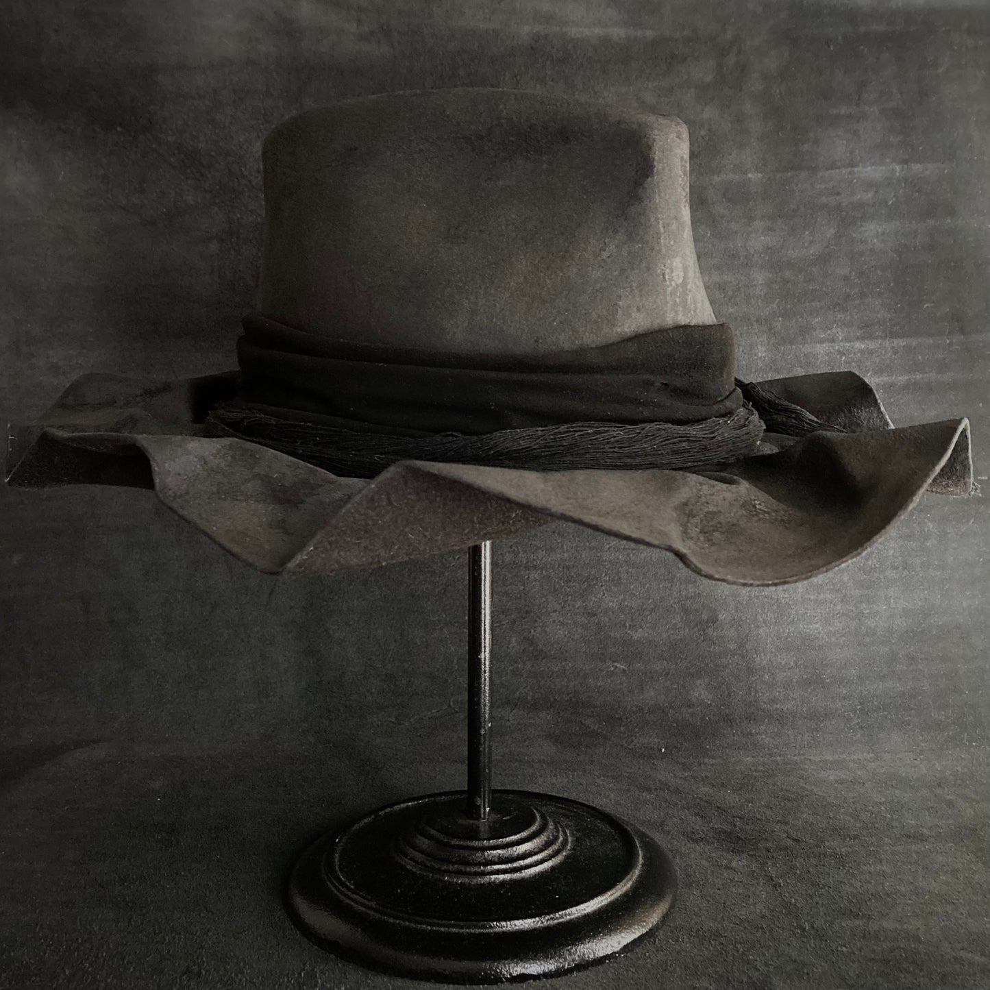 Charcoal wrinkle brim fedora hat