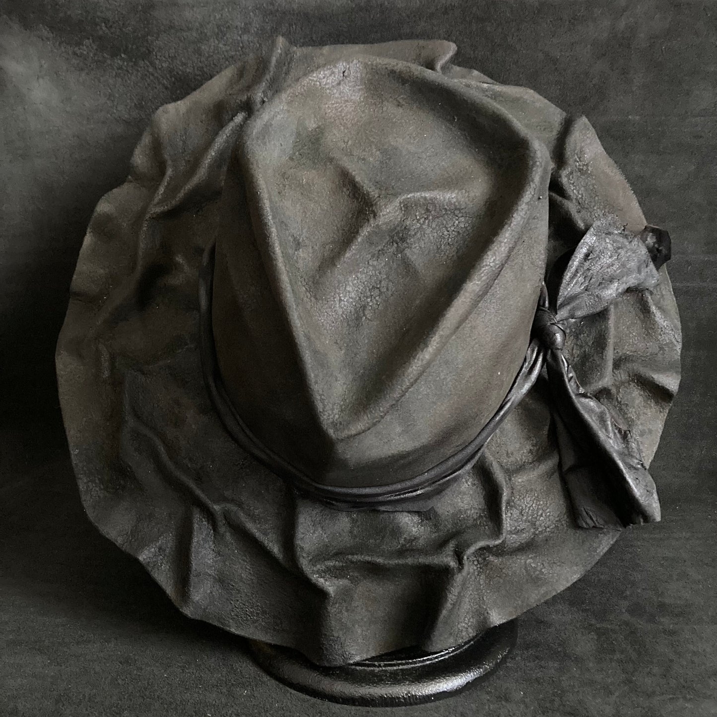 Charcoal wrinkle brim crush hat