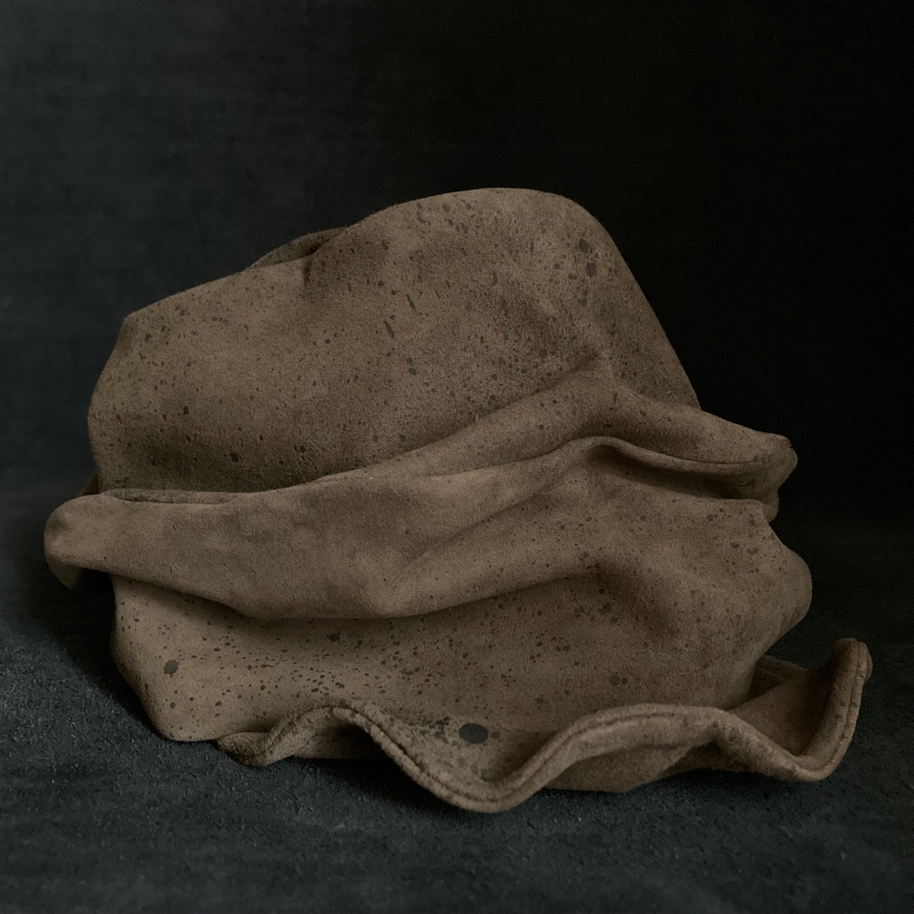 Turnt Cap Scattered leather turn cap – triangles hat