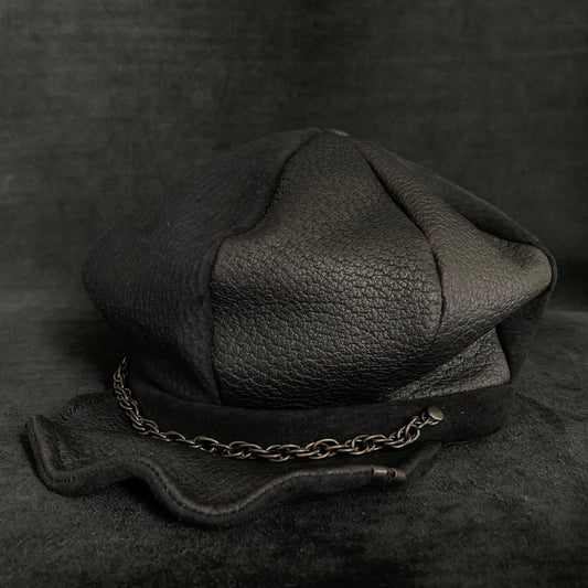 Peccary black mutual leather casquette