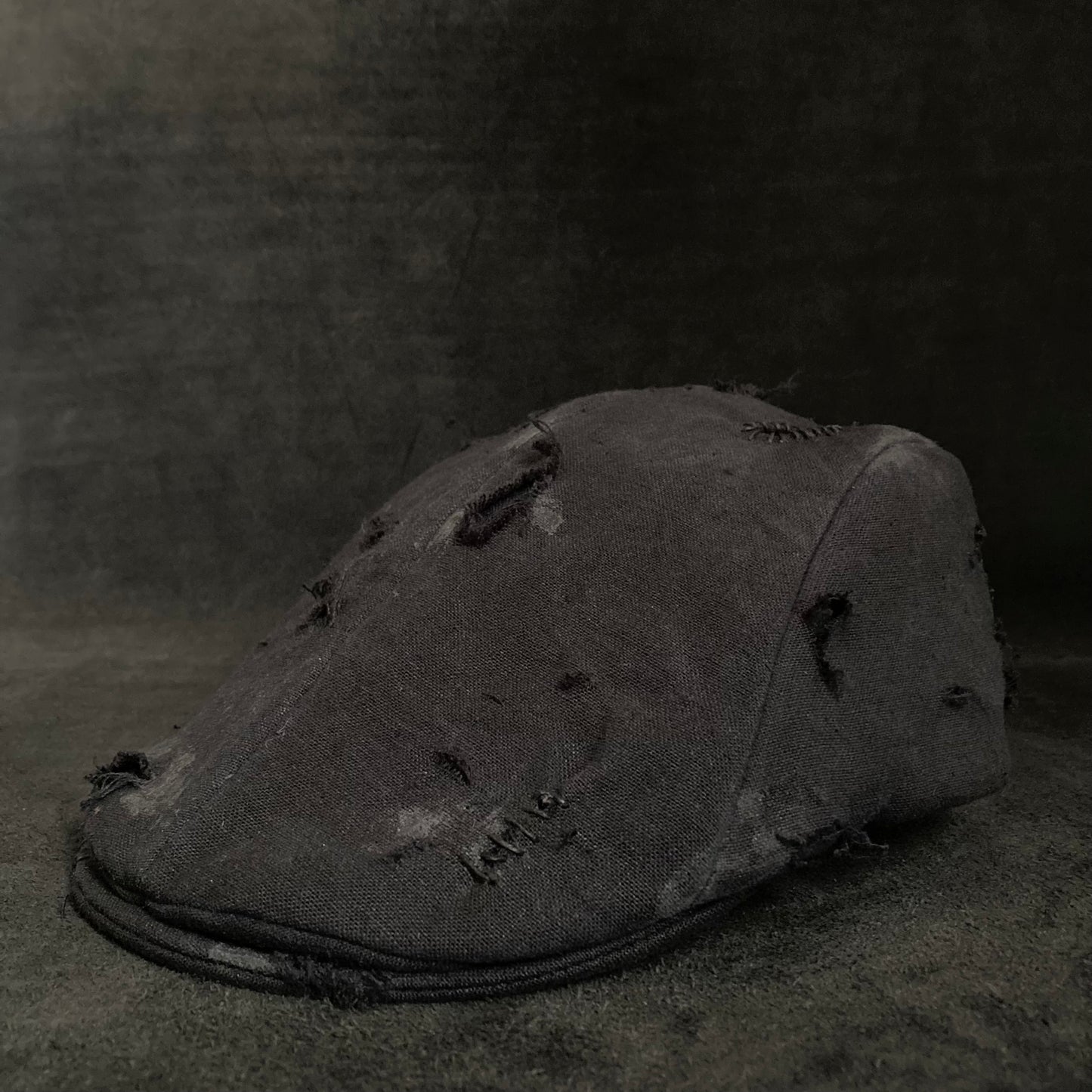 Reserved item (Damaged black linen hunting )