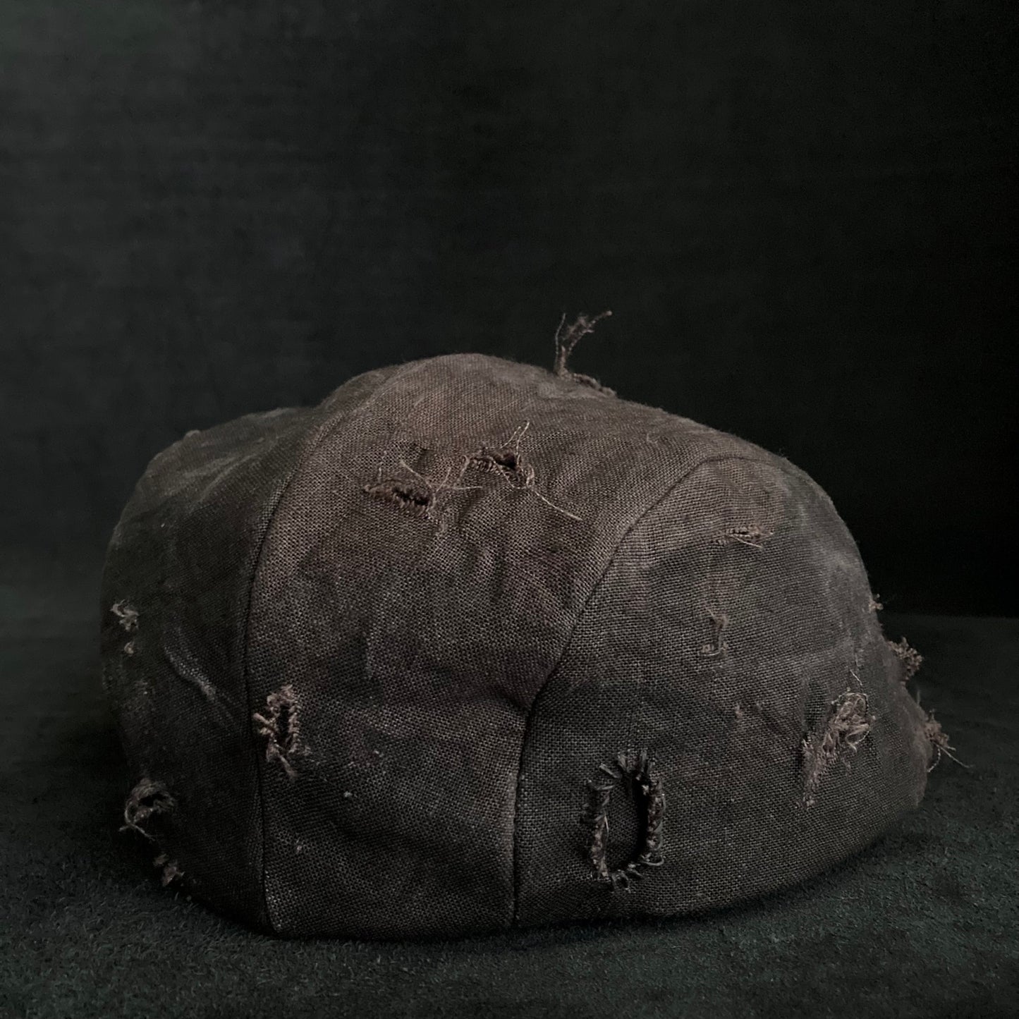 Damaged mura-zome brown linen hunting