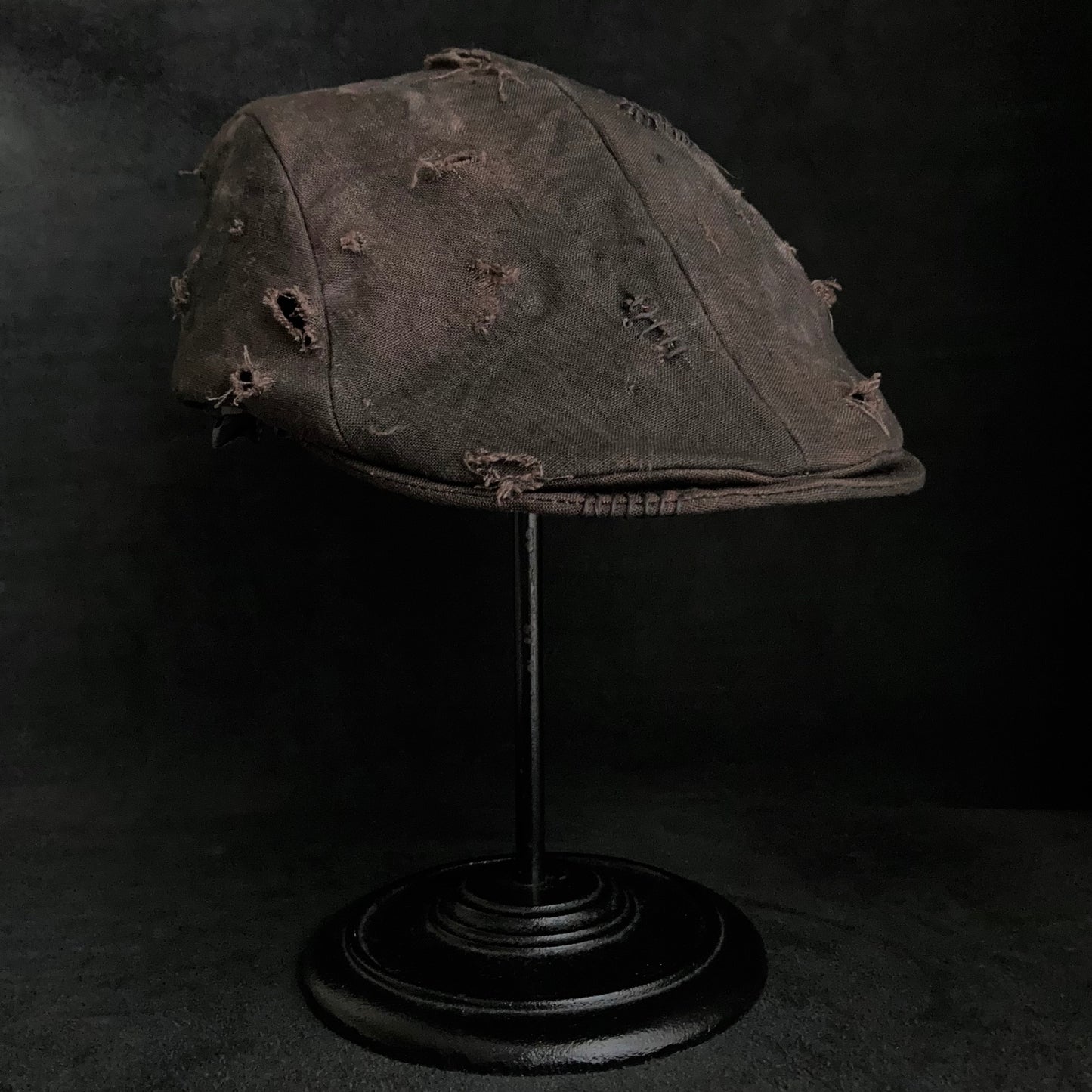 Damaged mura-zome brown linen hunting