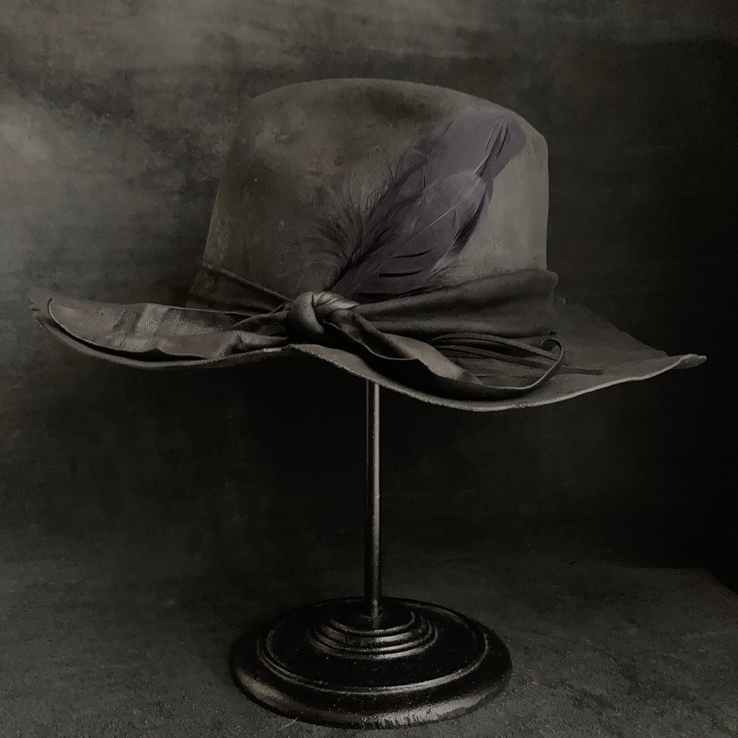 Charcoal ash down western hat