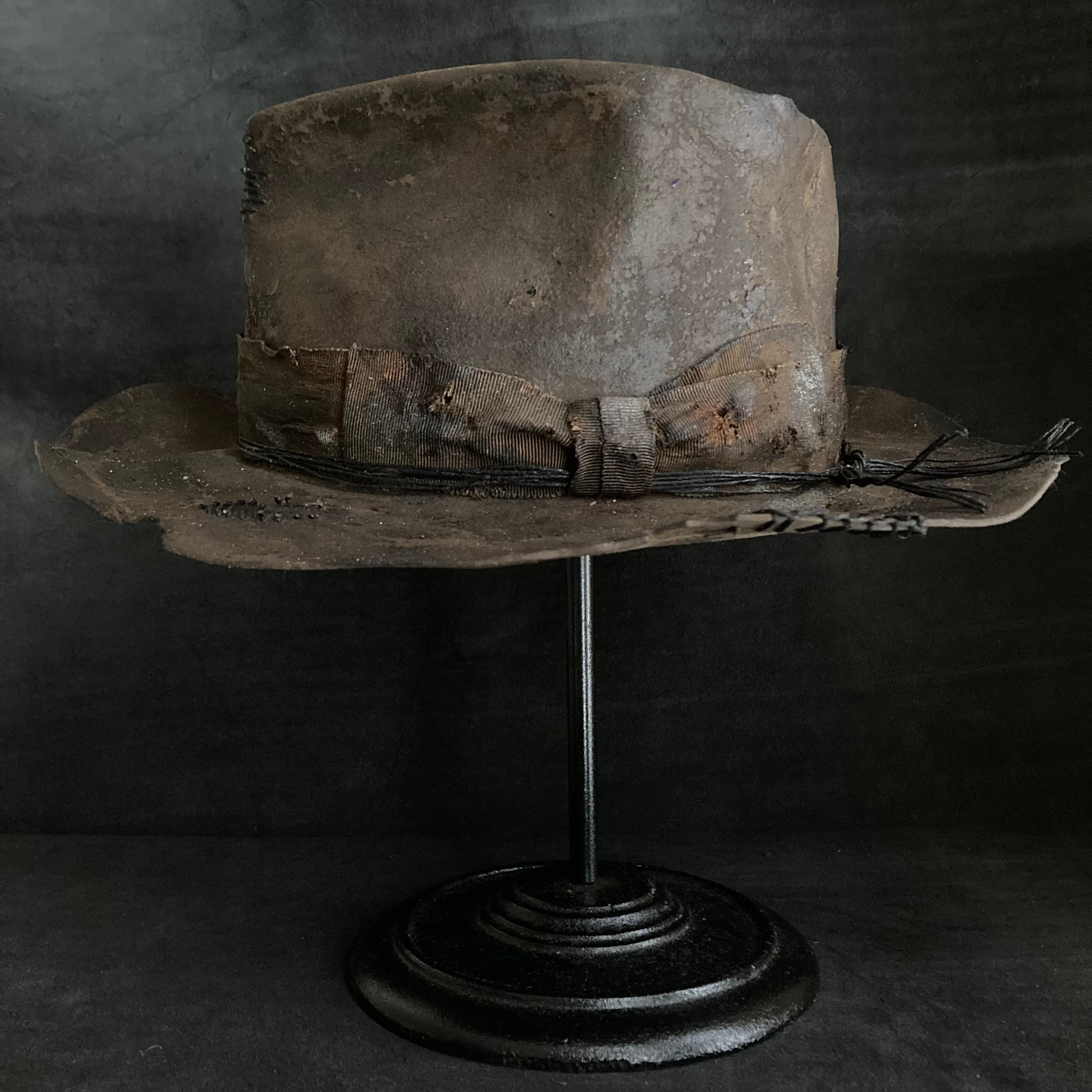 Burnt distressed dark brown fedora hat – triangles hat