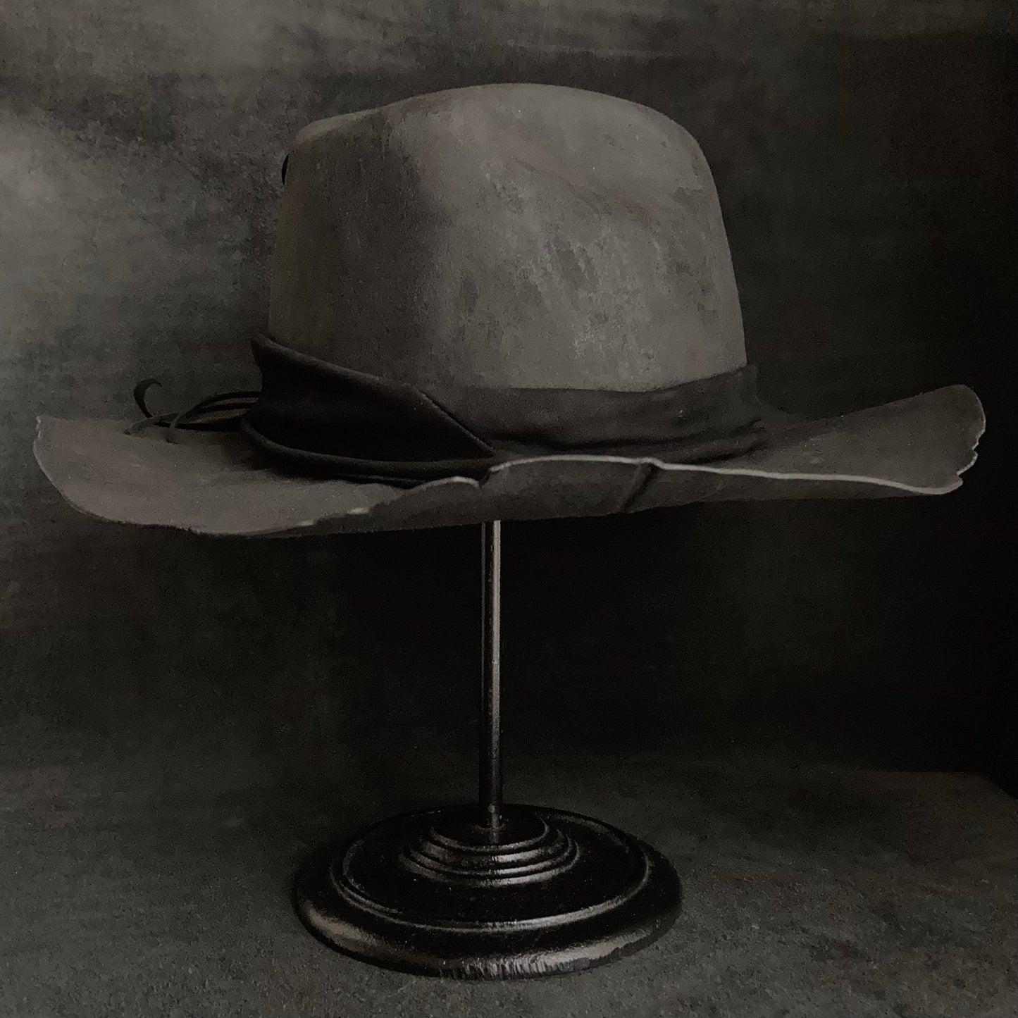 Charcoal ash down western hat