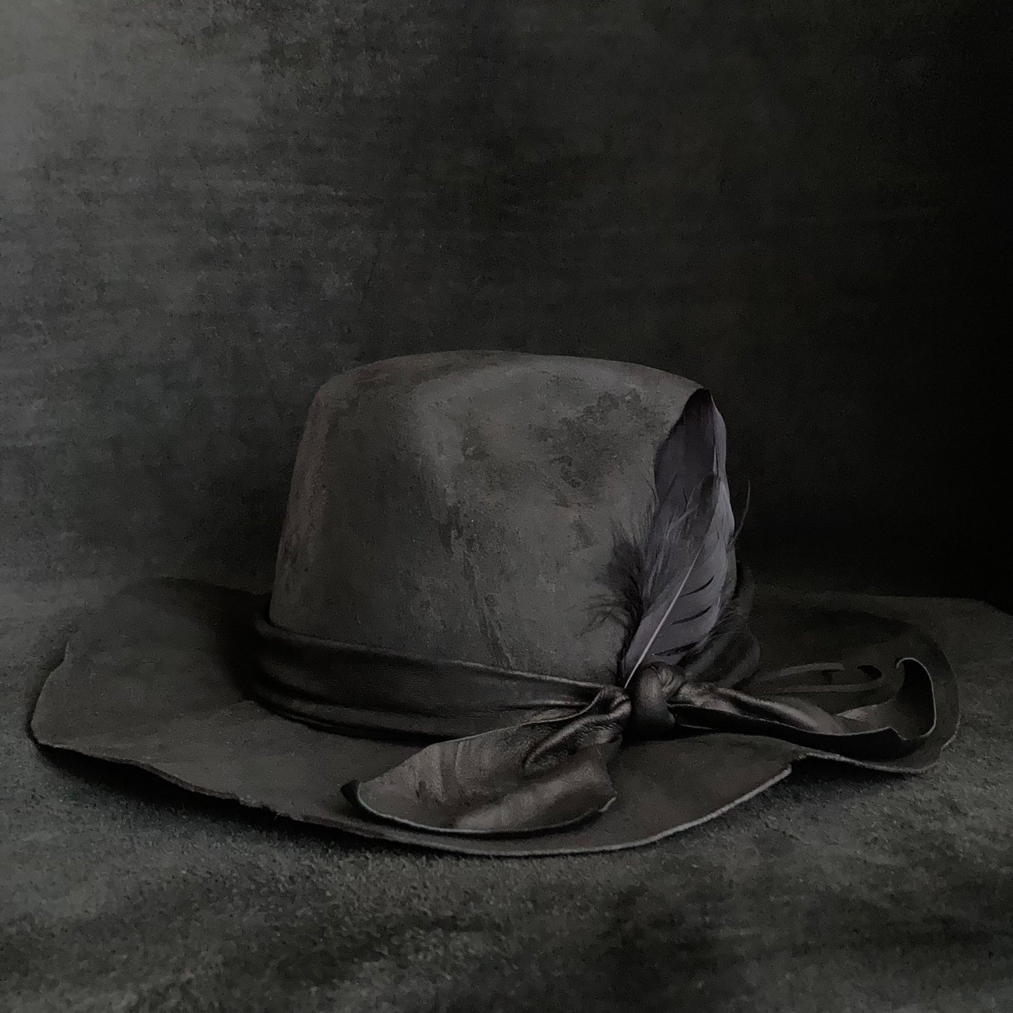 Charcoal ash down western hat