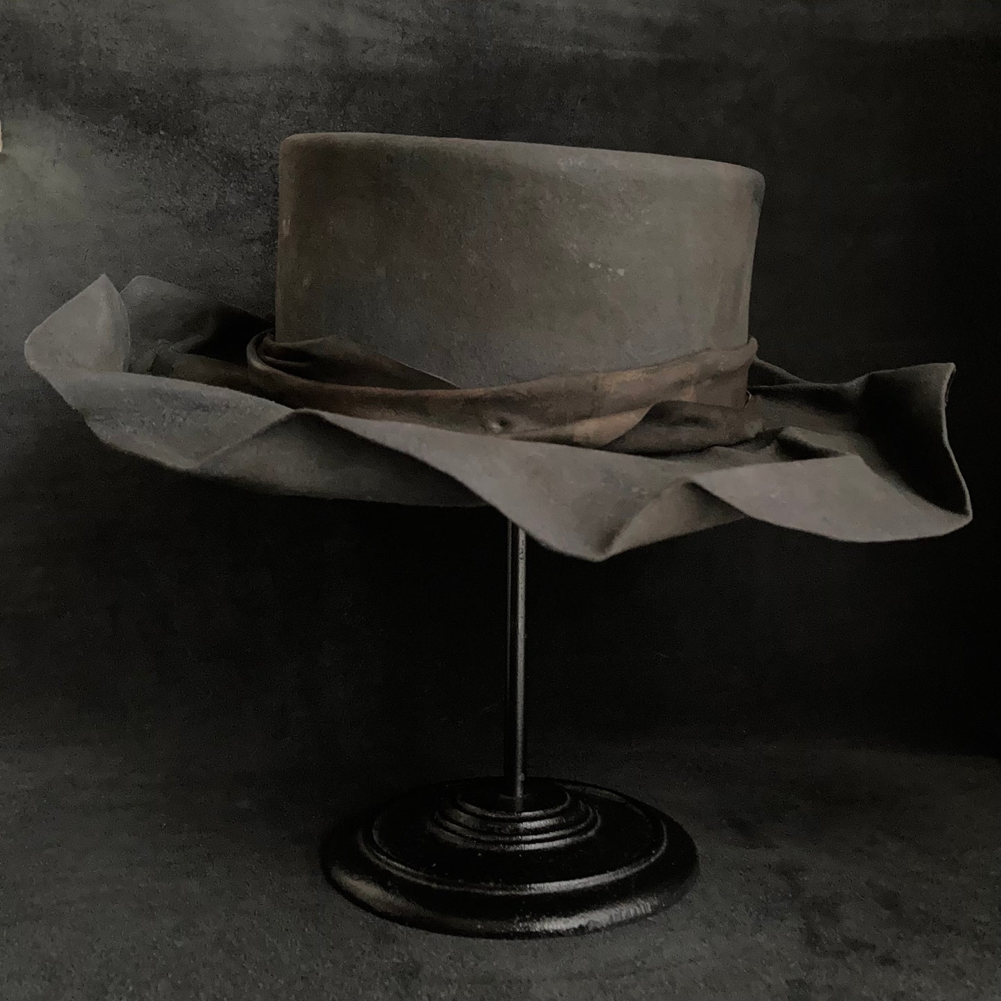 Charcoal folded wide brim flat hat