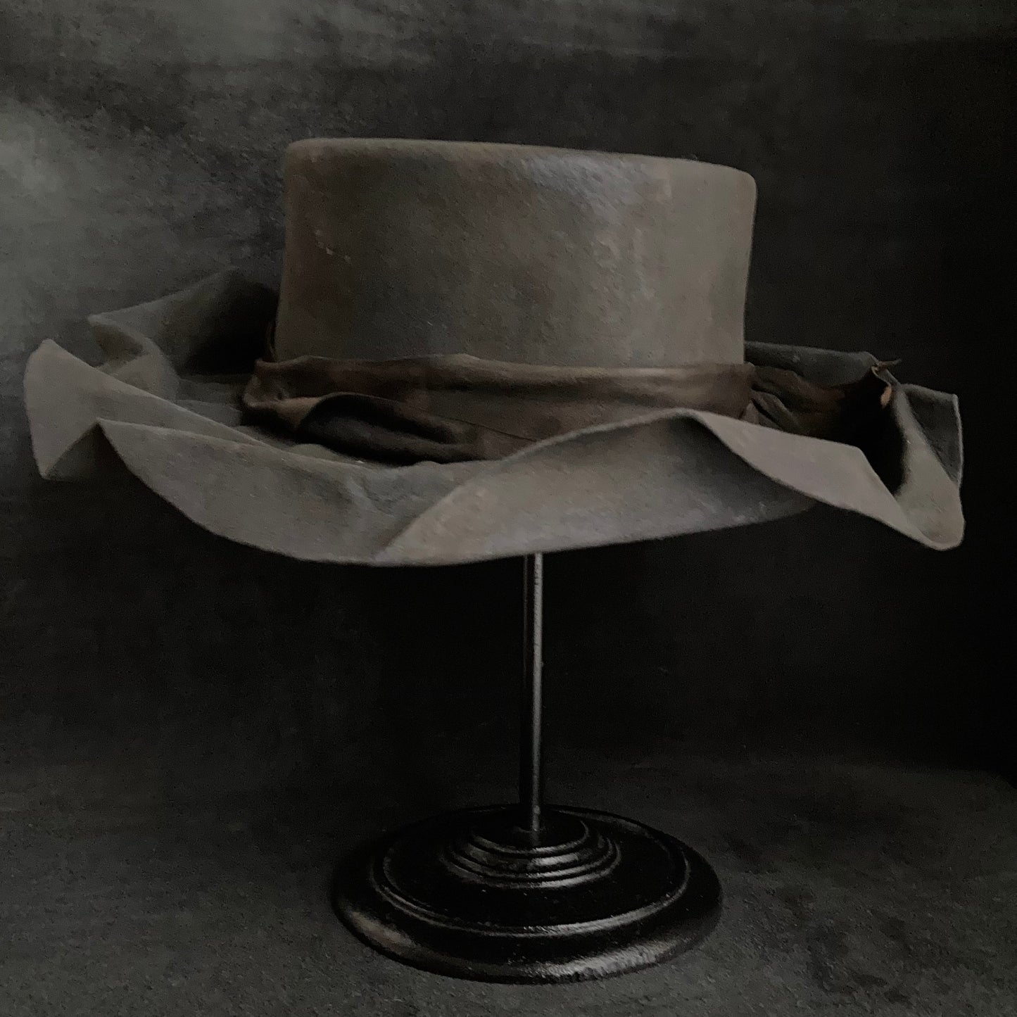 Charcoal folded wide brim flat hat