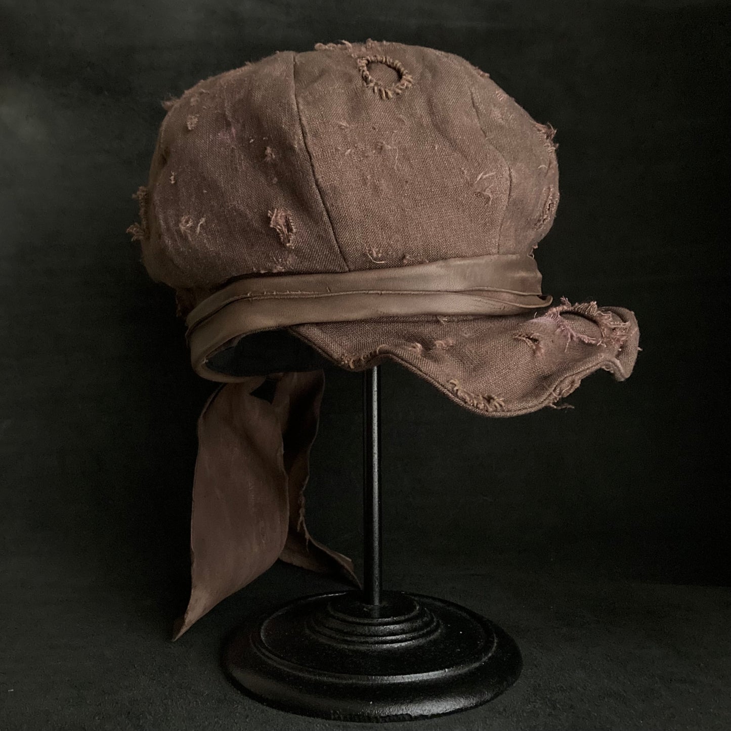 Brown linen damage martial casquette