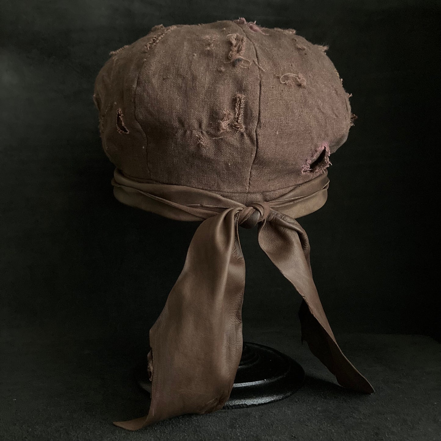 Brown linen damage martial casquette