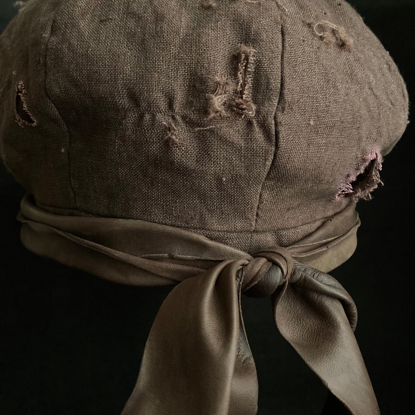 Brown linen damage martial casquette