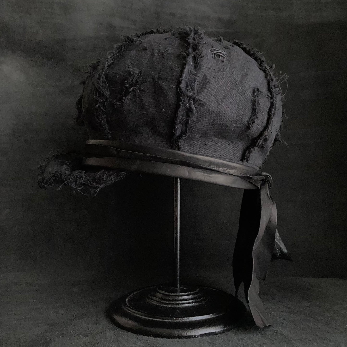 Black back linen damage martial casquette