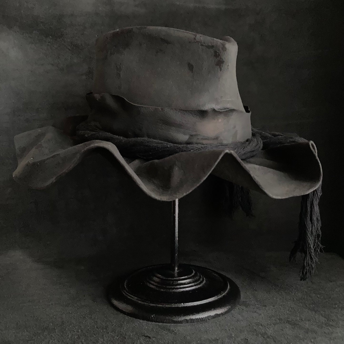 Charcoal wrinkle brim fedora hat