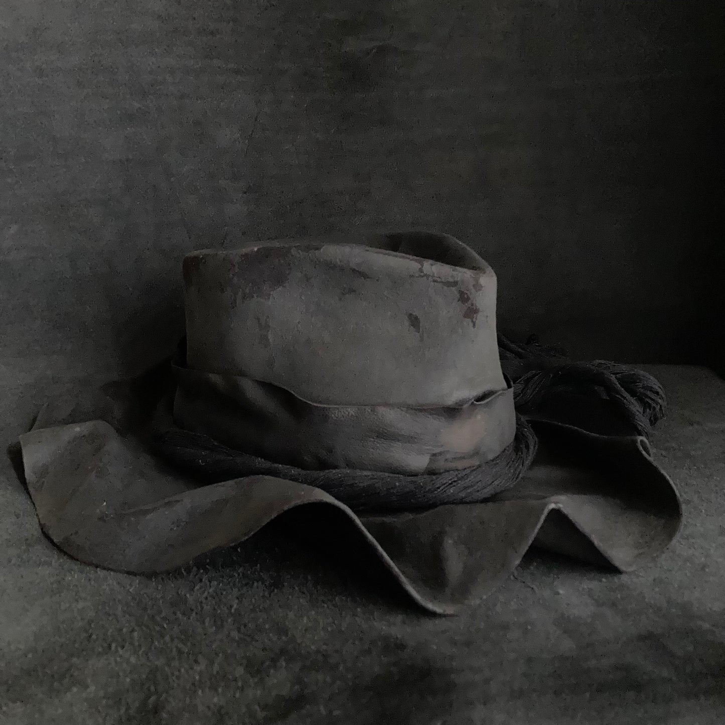 Charcoal wrinkle brim fedora hat