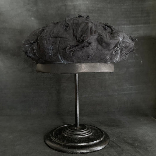 Black linen damage beret