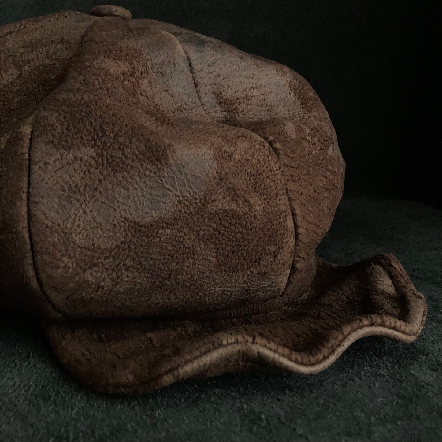 Puddle brown leather casquette