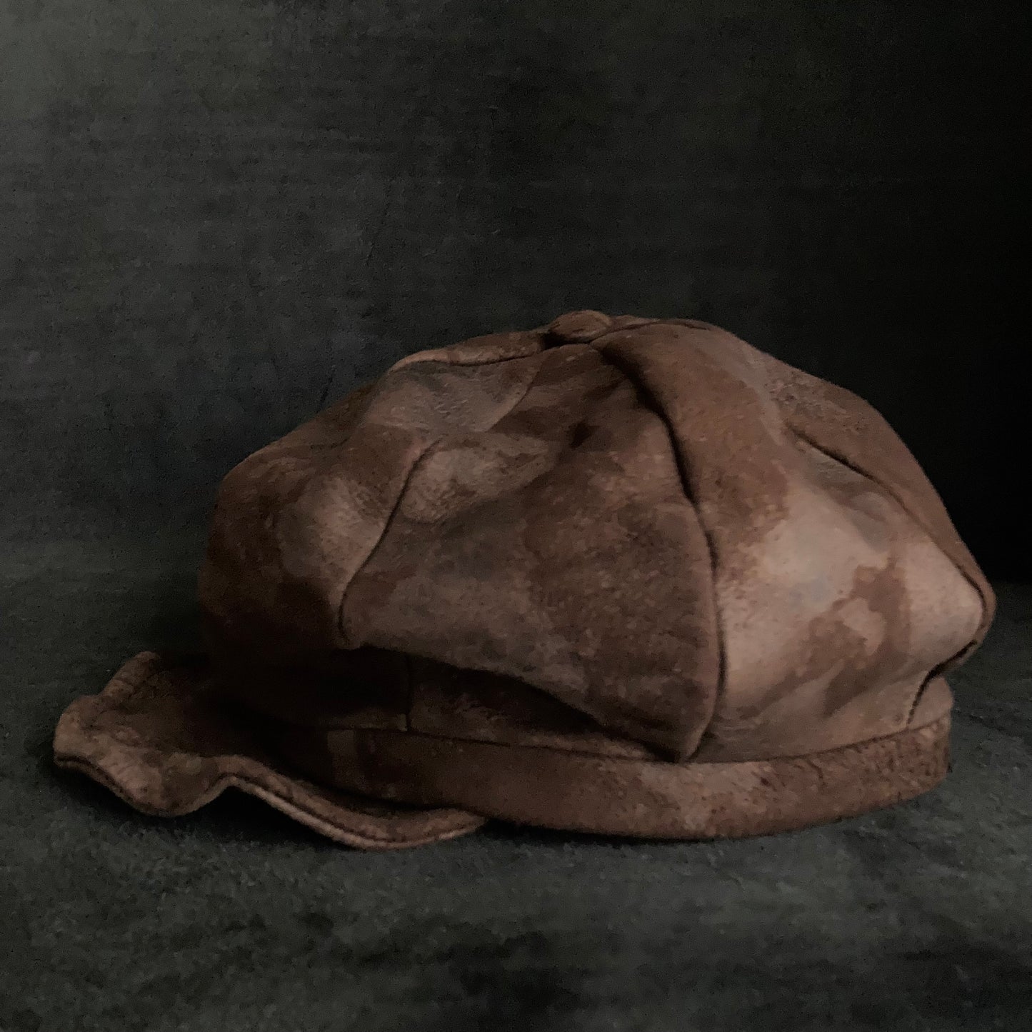 Puddle brown leather casquette