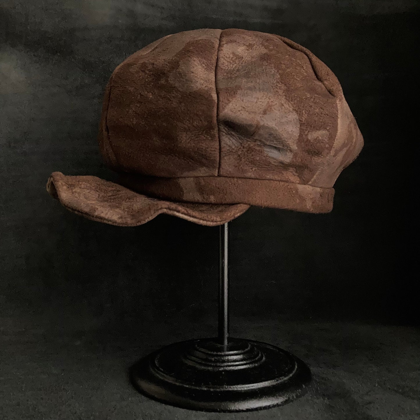 Puddle brown leather casquette