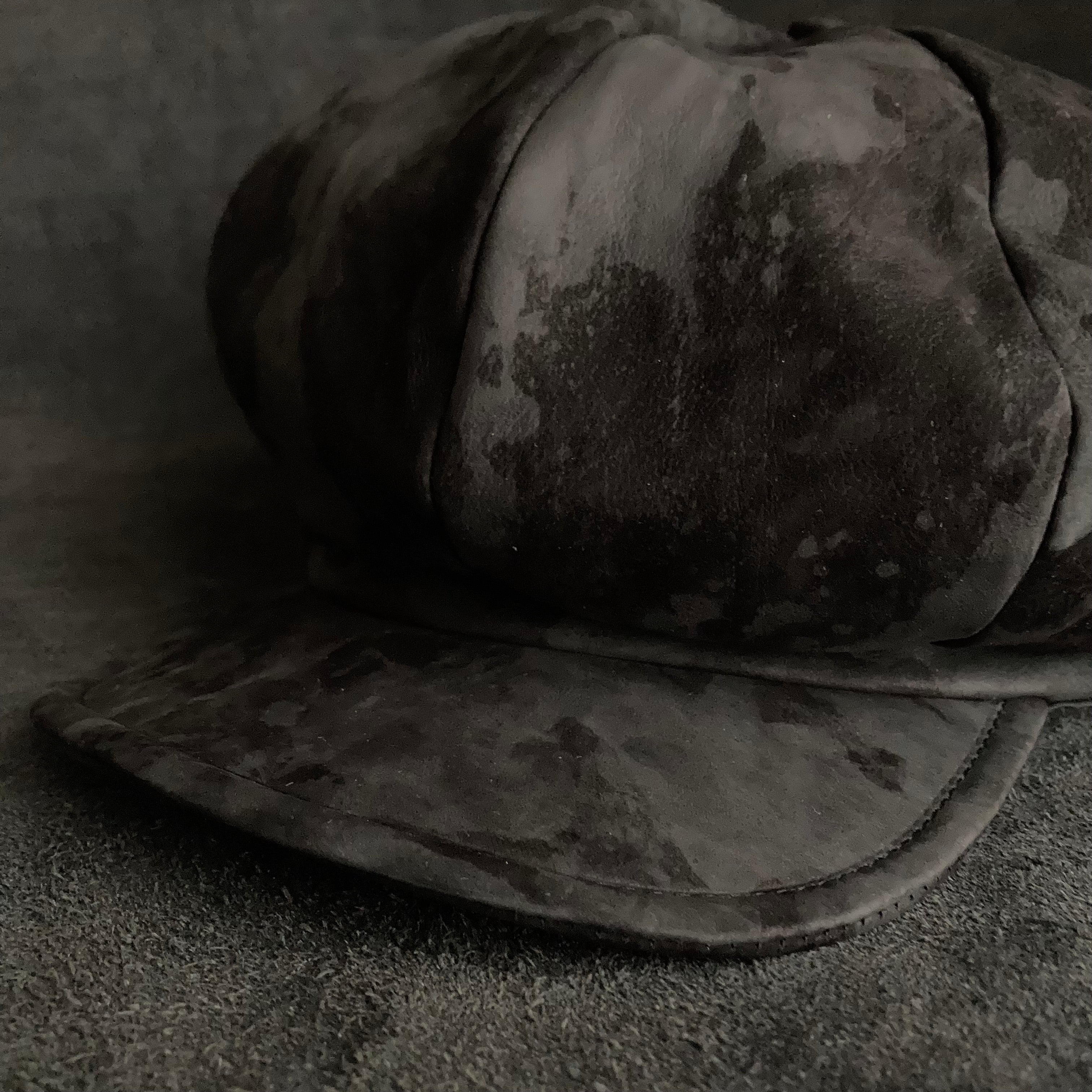 triangles hat/ブリーチレザーキャスケット Black bleached smooth leather casquette – triangles hat