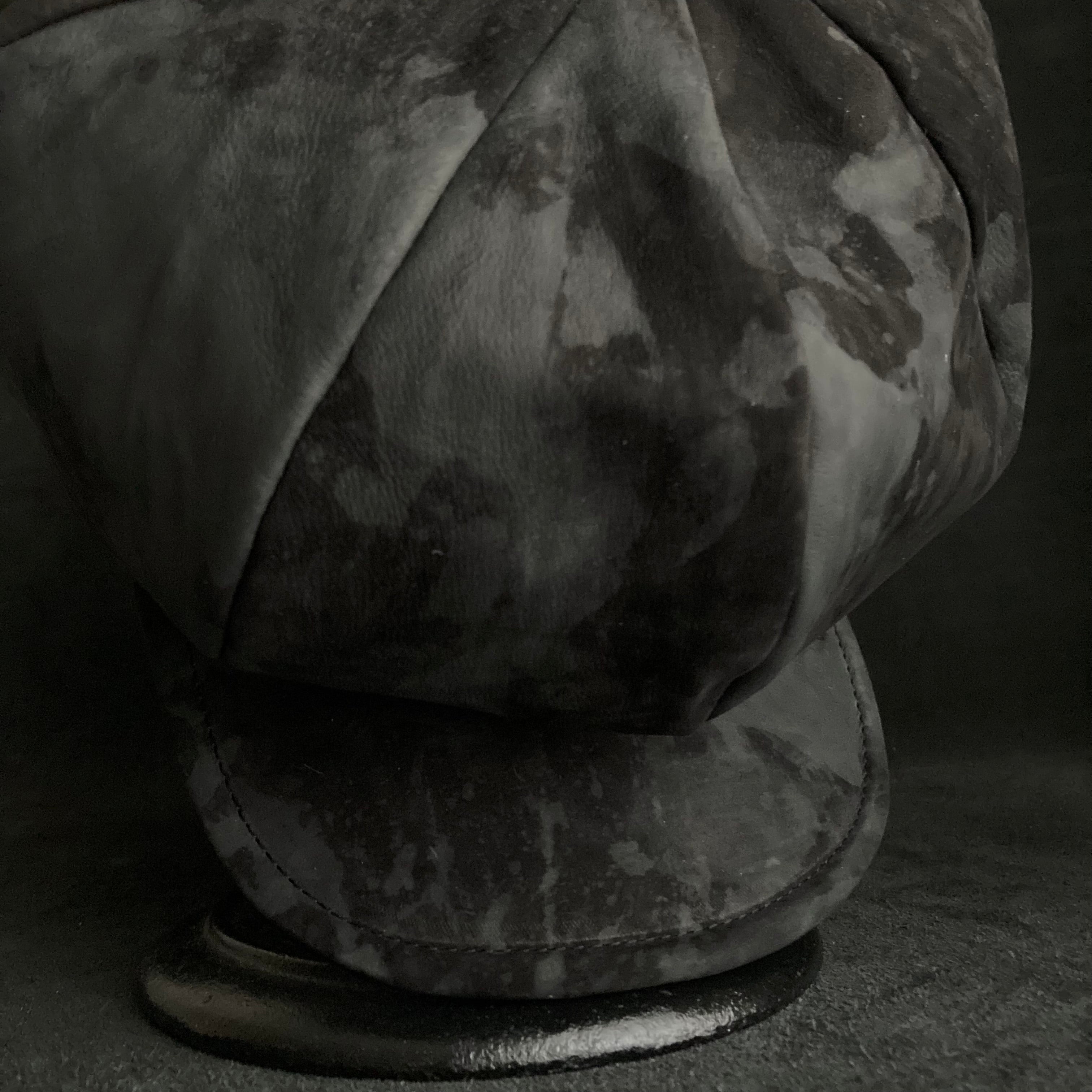 Black bleached smooth leather casquette – triangles hat