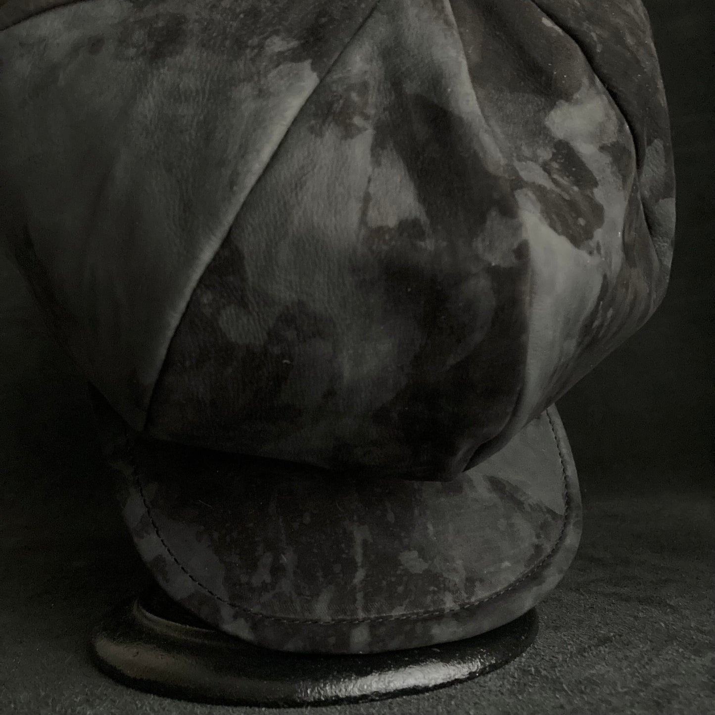 Black  bleached smooth leather casquette